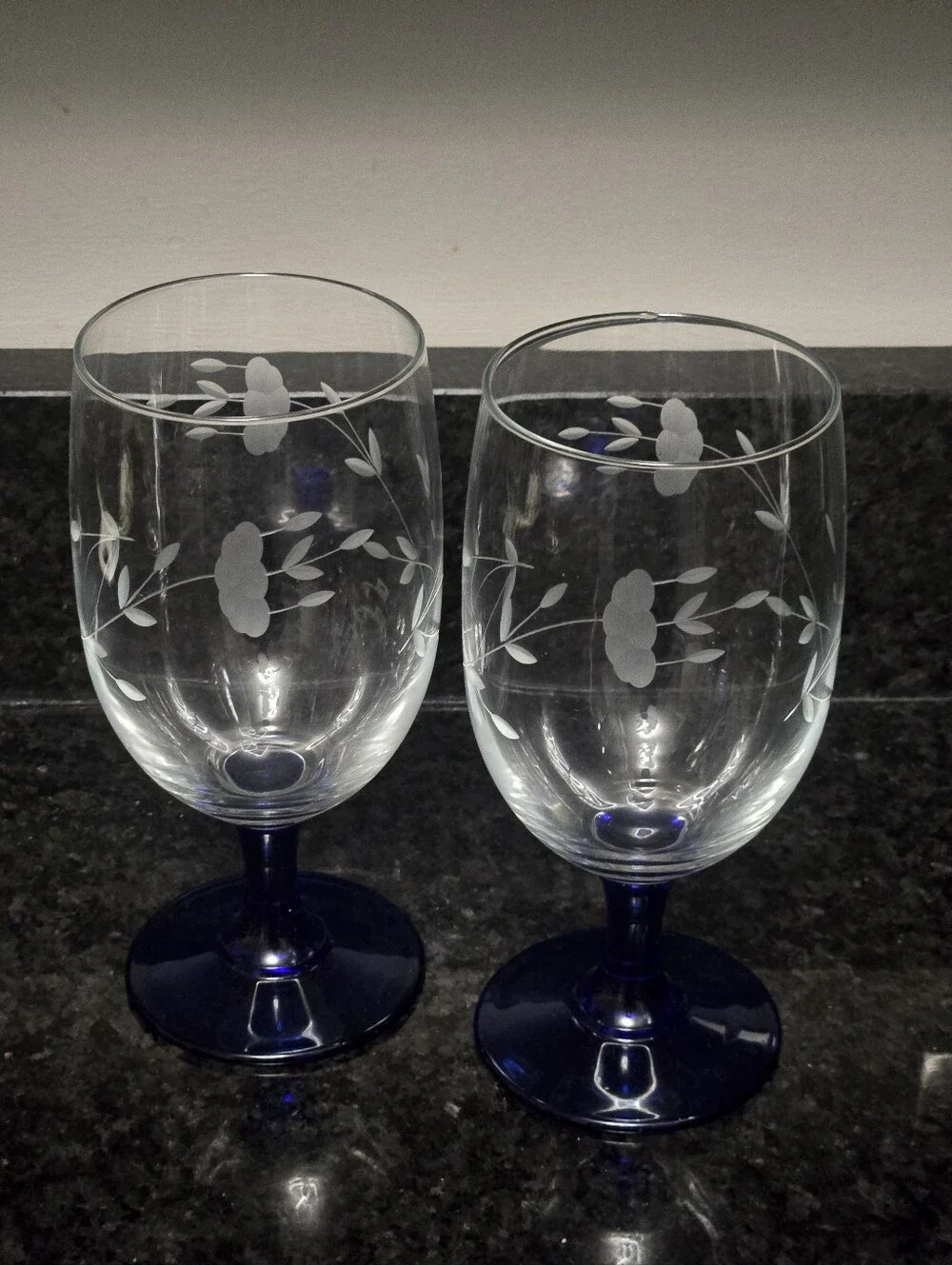 Princess House Heritage Iced Tea Glasses With Blue Stems- Set Of 2
